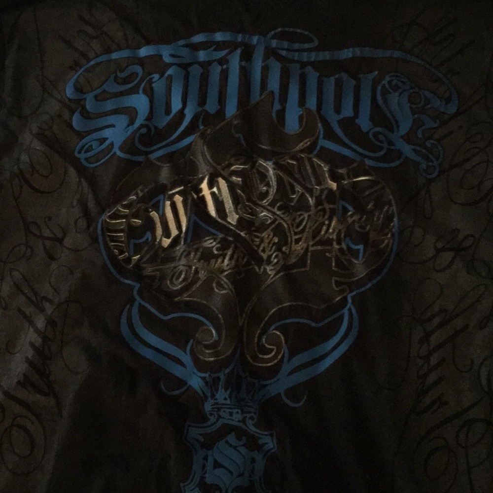 Men’s Southpole shirt